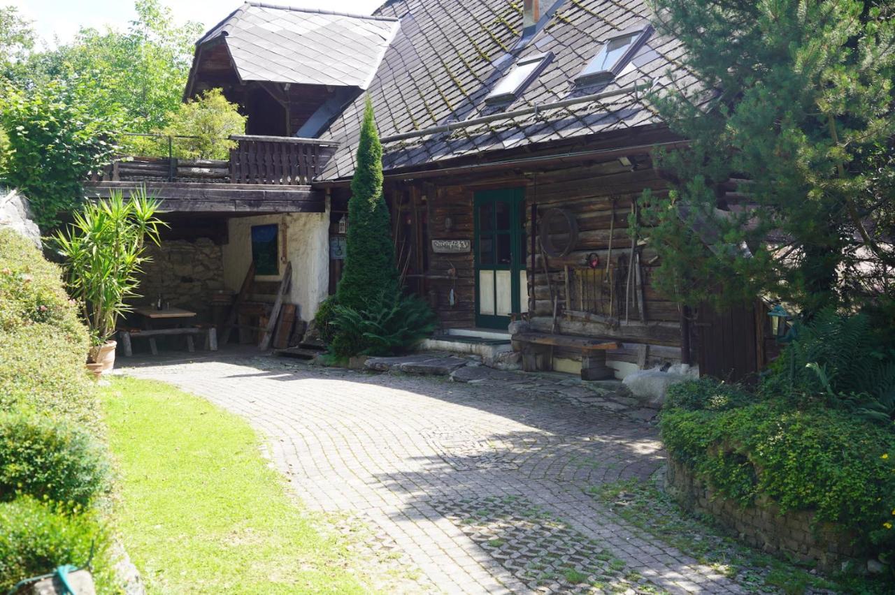 Wohnstudio In Umgebauter Scheune Altlassing Exterior photo